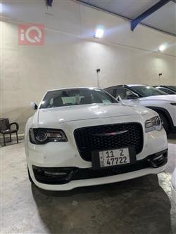 کرایسلەر 300